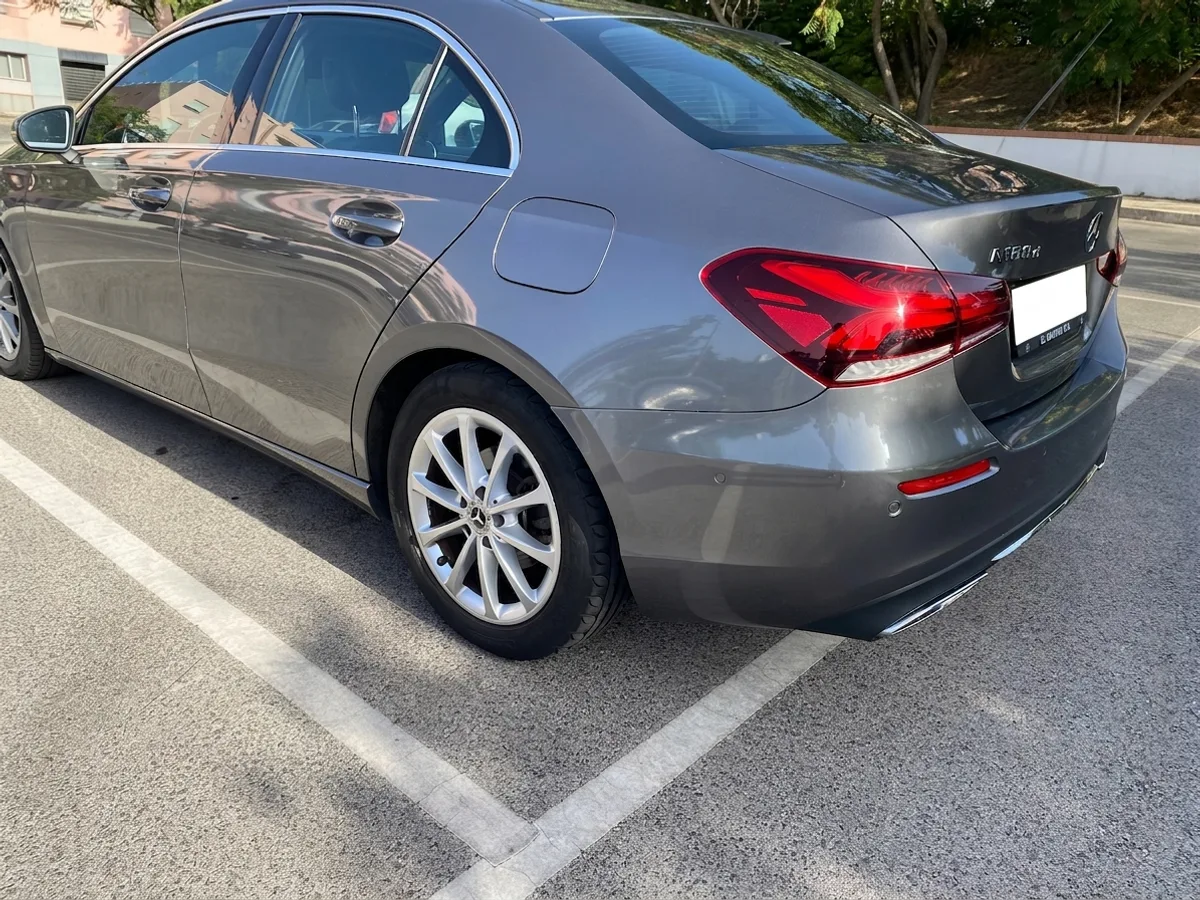 Mercedes CLASS A LIMO (AUT) 2019 usado à venda — foto 4