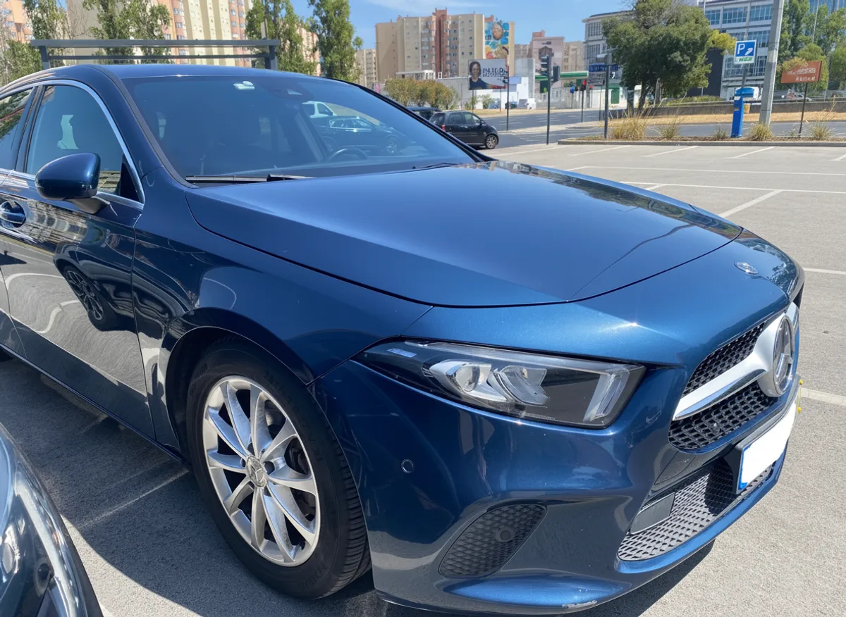 Mercedes Class A Azul 2019 usado à venda — foto 5