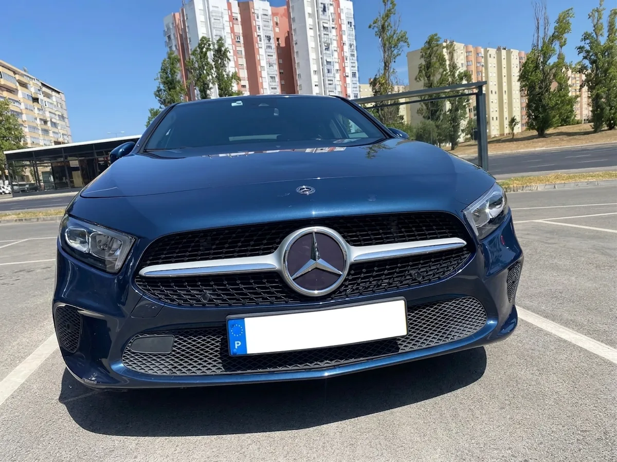 Mercedes Class A Azul 2019 usado à venda — foto 1