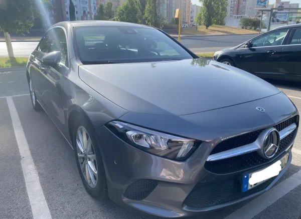 Mercedes CLASS A LIMO (AUT) 2019 usado à venda — foto 1