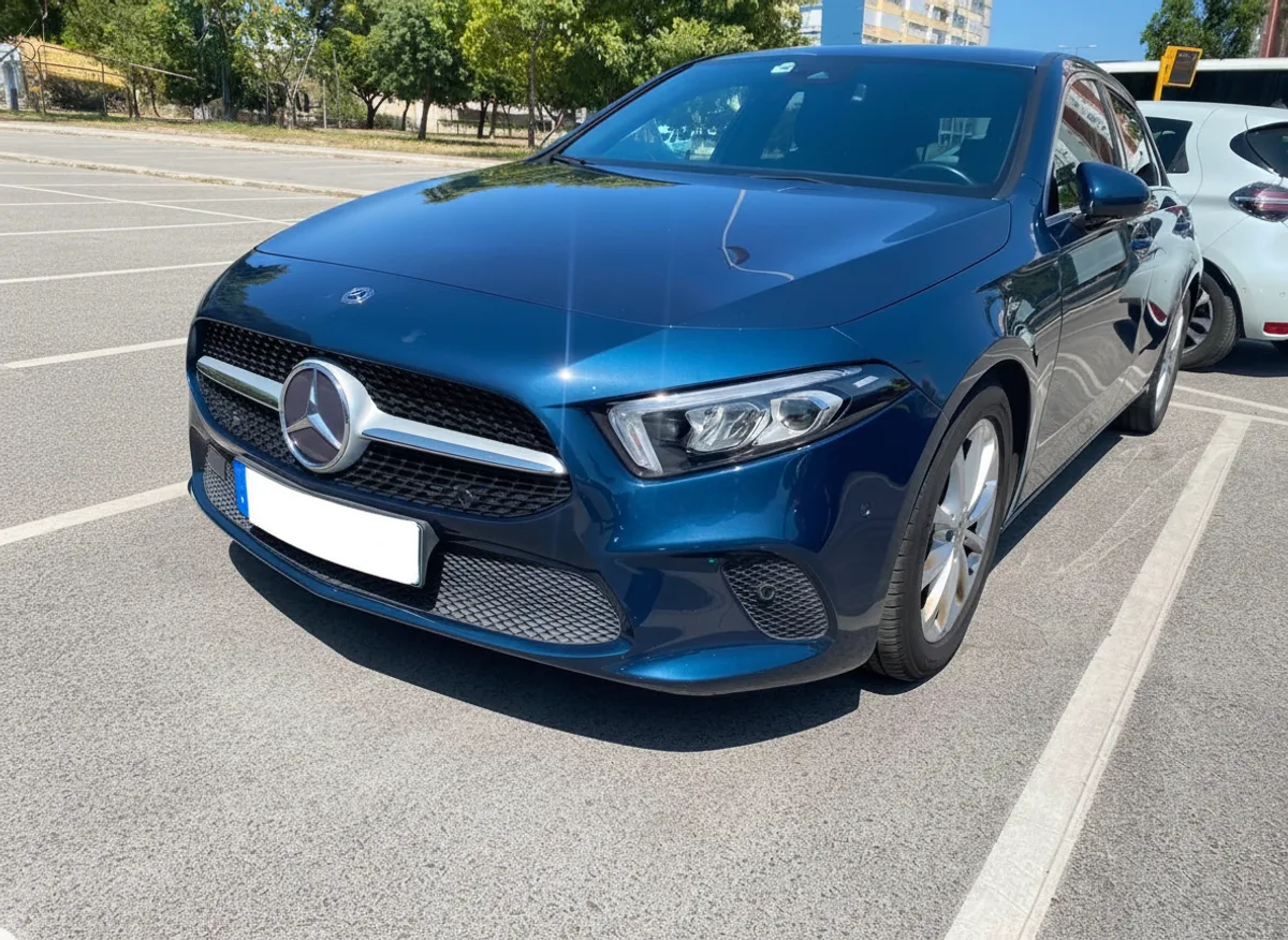 Mercedes Class A Azul 2019 usado à venda — foto 7