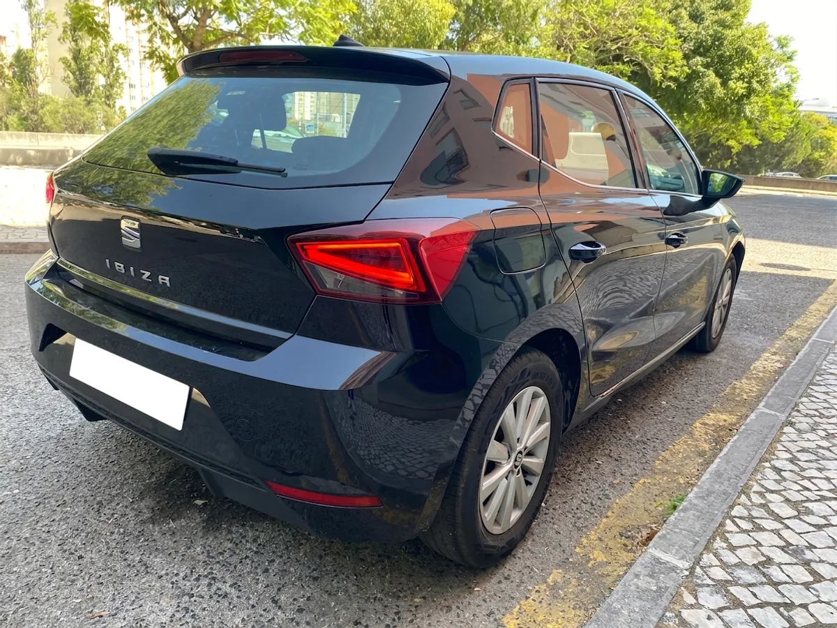SEAT IBIZA 2019 usado à venda — foto 4